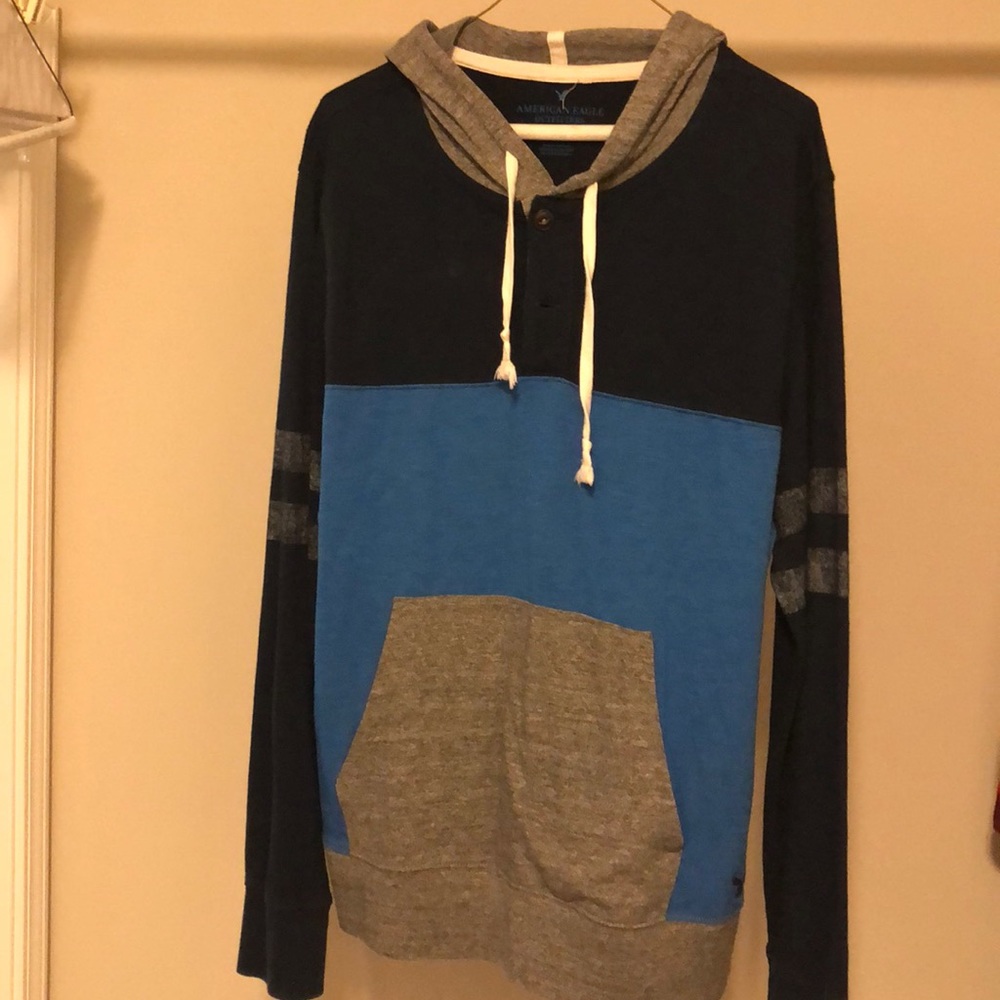 American eagle light-weight hoodie